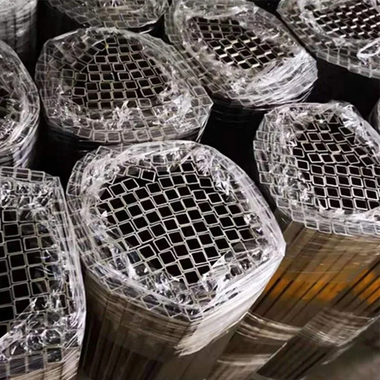 স্টেইনলেস স্টিল এবং কার্বন ইস্পাত পাইপ ফিটিং